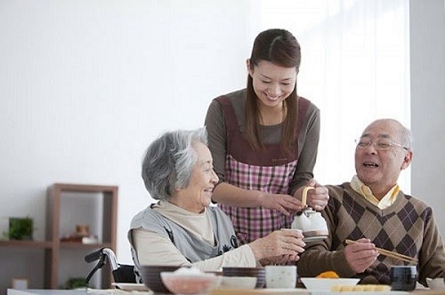 Một sứ điệp về việc chăm sóc cha  mẹ  già mà chúng ta rất nên đọc